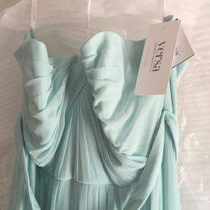 NWT Versa Mint Bridesmaid Dress, size 22